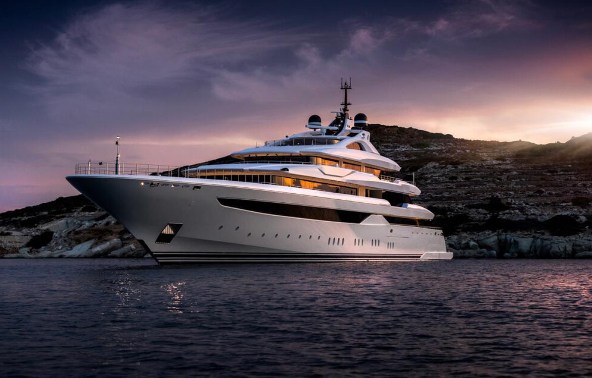 super-luxury-yacht